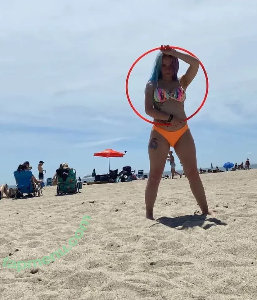 megsnotdead nude photo #0048 (Megs__Dead / megsn0tdead / notmegsdead)