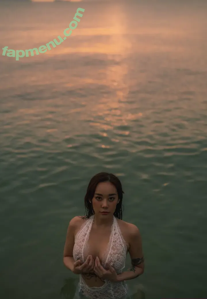 meguspusita nude photo #0100 (megus_megus)