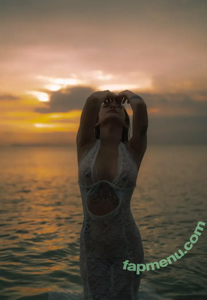 meguspusita nude photo #0129 (megus_megus)