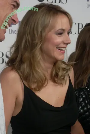 Megyn Price / megynpriceless nude photo #0017