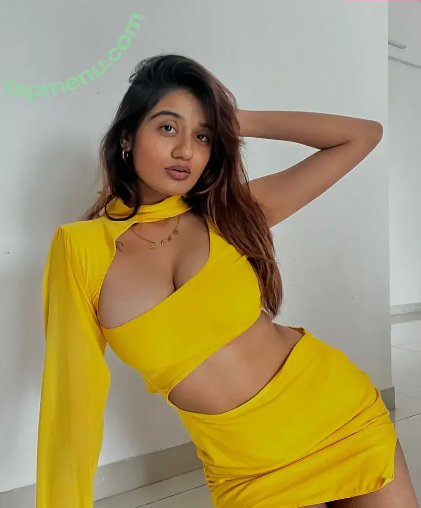 mehrpanchal nude photo #0026 (melaniemaria)