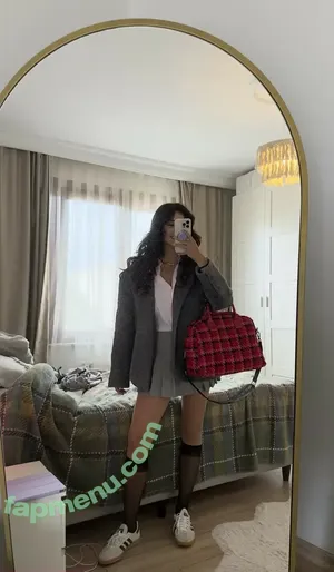 Mehtap Ziyagil Asmr / flirtyasmr / mehtapziyagilasmr nude photo #0056