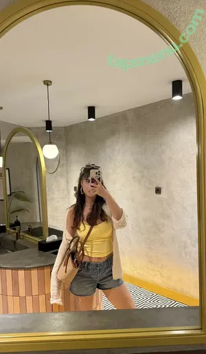 Mehtap Ziyagil Asmr / flirtyasmr / mehtapziyagilasmr nude photo #0064