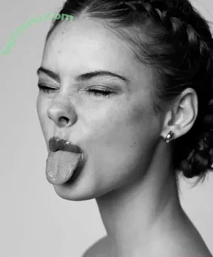 Meika Woollard / meikawoollard nude photo #0415