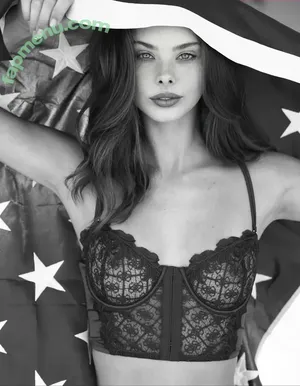 Meika Woollard / meikawoollard nude photo #0437