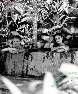 Meika Woollard / meikawoollard nude photo #0562