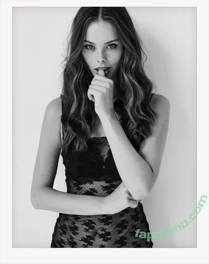 Meika Woollard nude photo #0369 (meikawoollard)