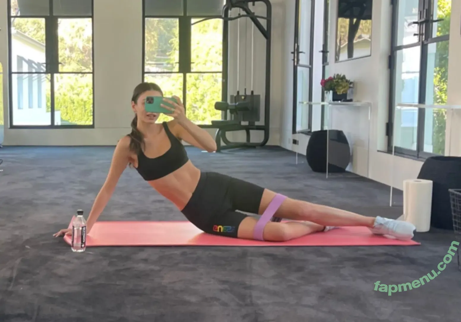 Meika Woollard nude photo #0487 (meikawoollard)