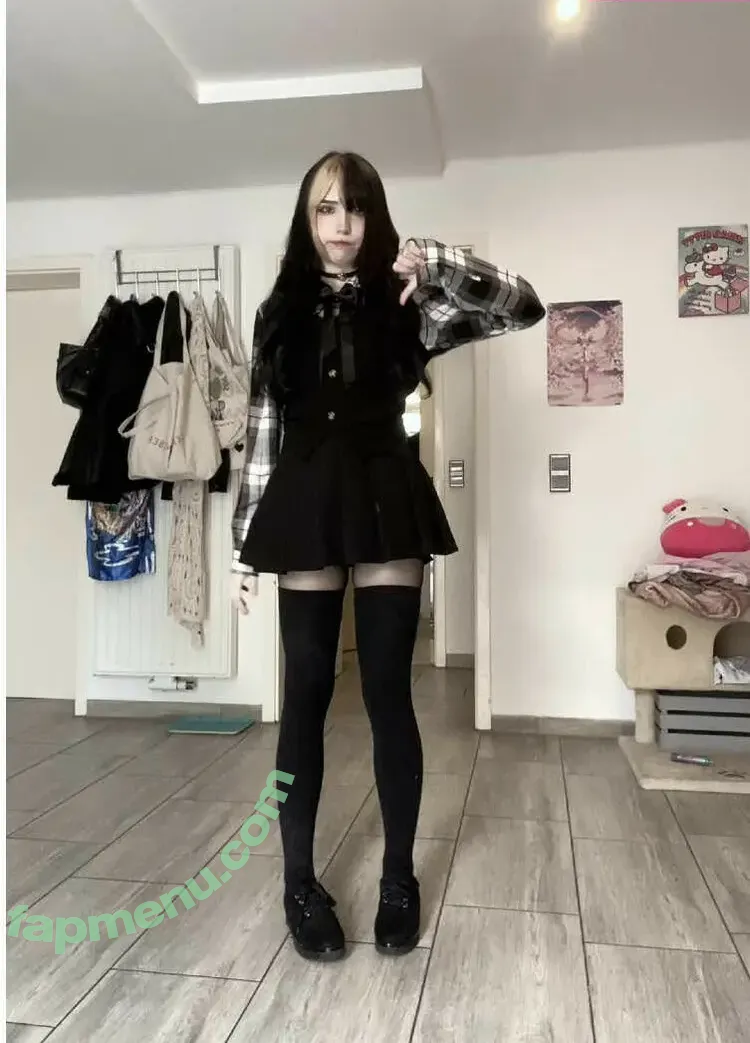 meinekatzeschmecktgut nude photo #0040 (ItsKekse / ichmagnurgruneoliven)