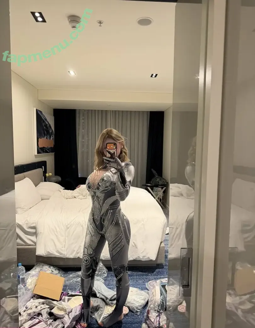 Meiyxtxin nude photo #0184 (Meiyxtxin)