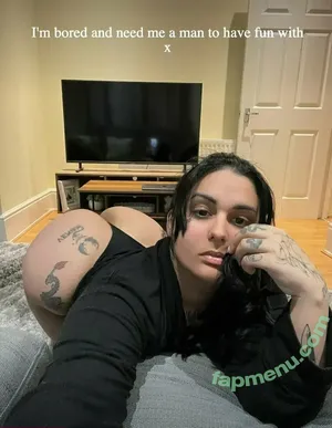 Mel Farahmand / strippercoochie / thestripperml nude photo #0090