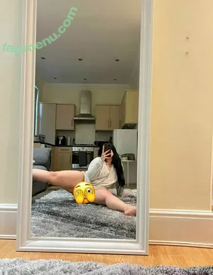 Mel Farahmand / strippercoochie / thestripperml nude photo #0100