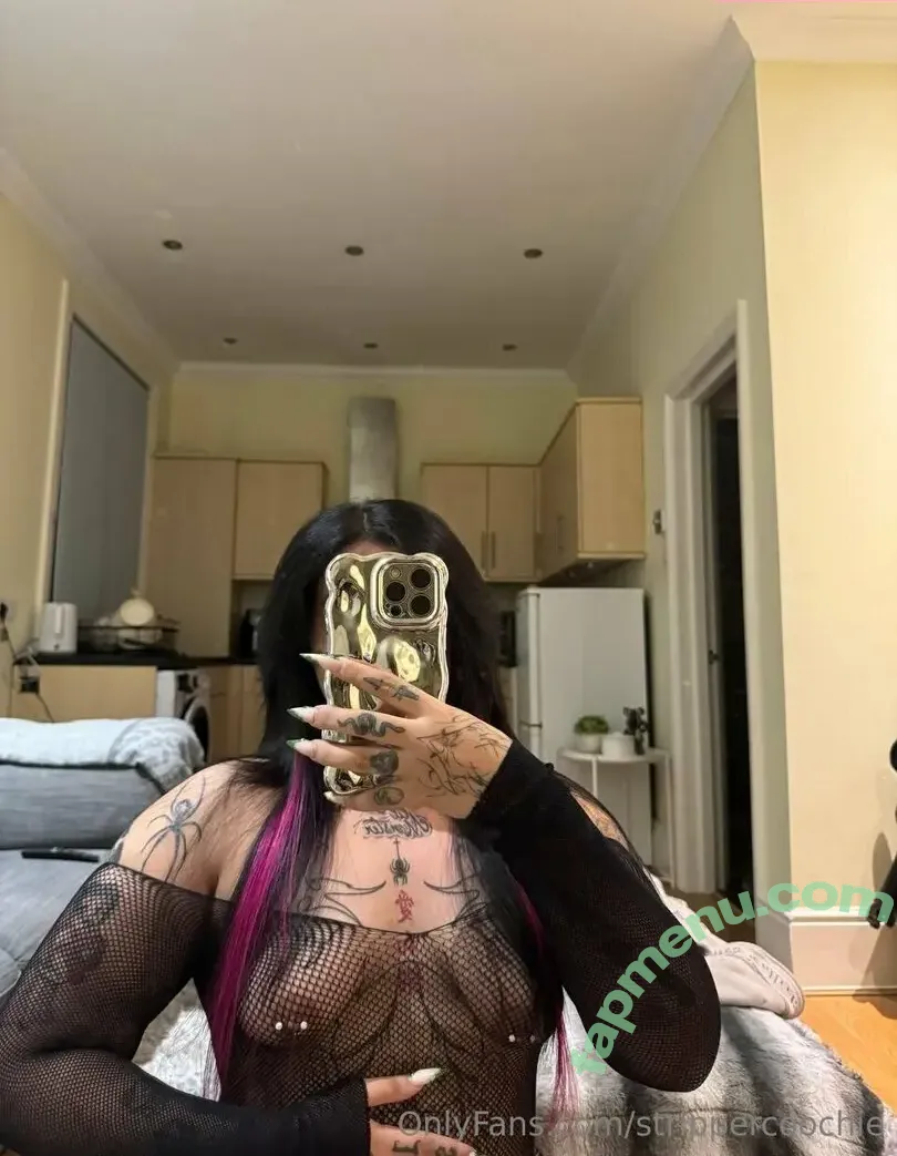 Mel Farahmand nude photo #0064 (strippercoochie / thestripperml)