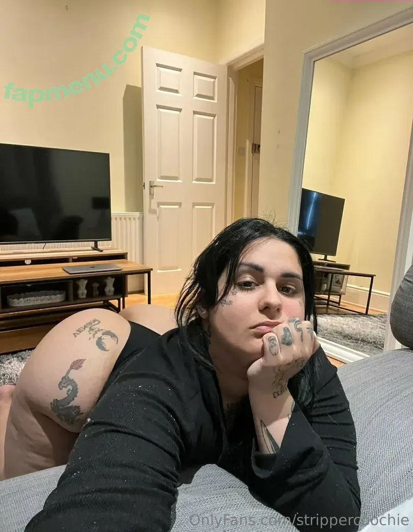 Mel Farahmand nude photo #0074 (strippercoochie / thestripperml)