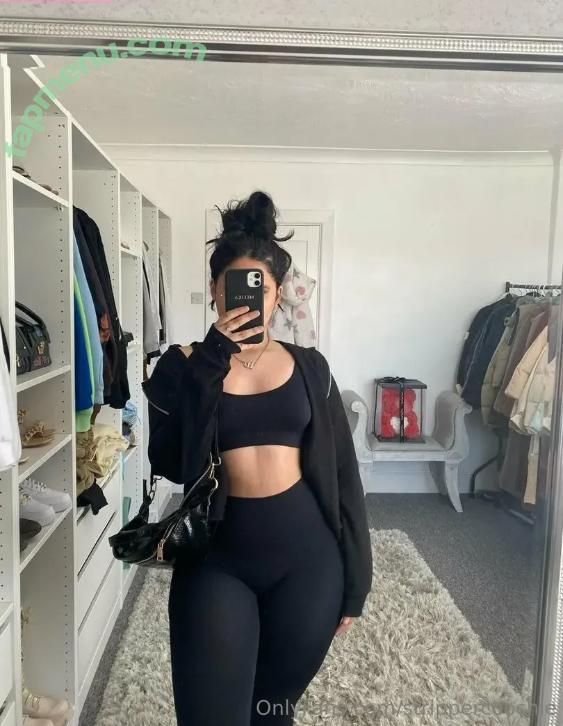 Mel Farahmand nude photo #0080 (strippercoochie / thestripperml)