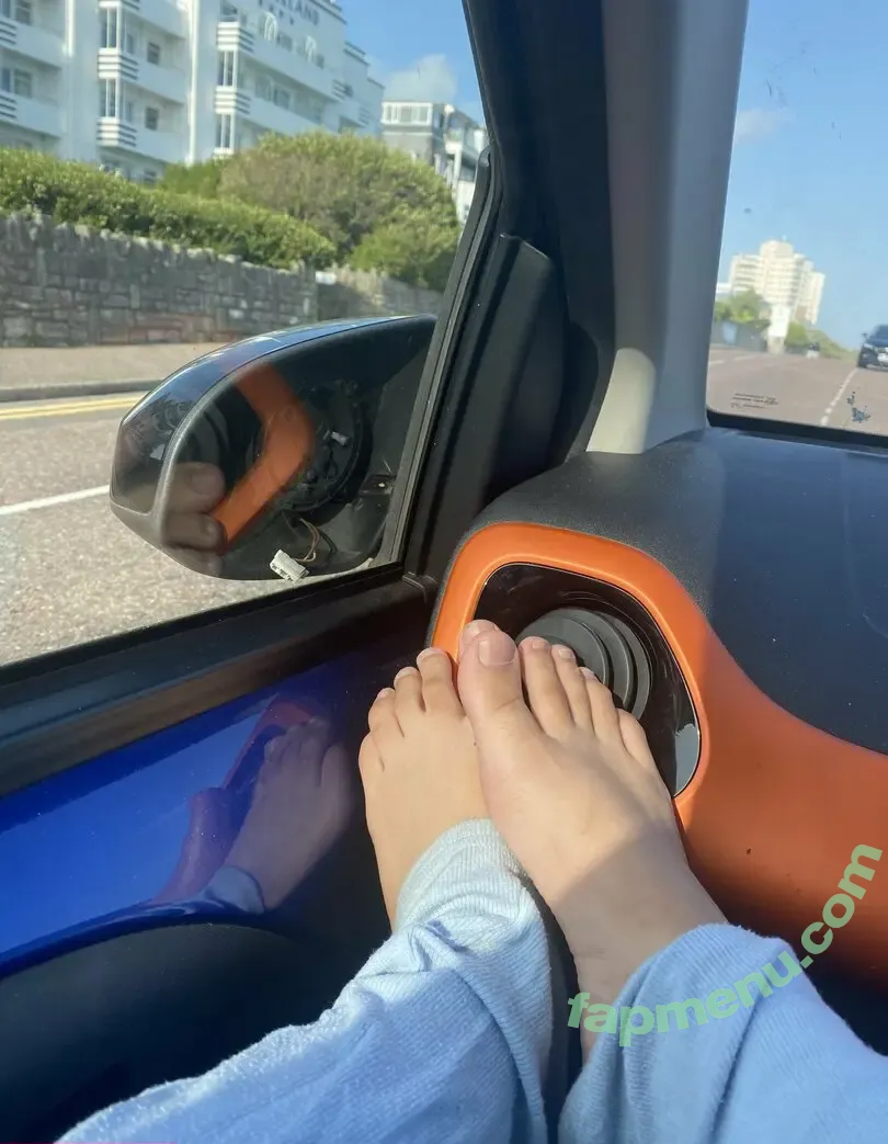 Mel Farahmand nude photo #0119 (strippercoochie / thestripperml)