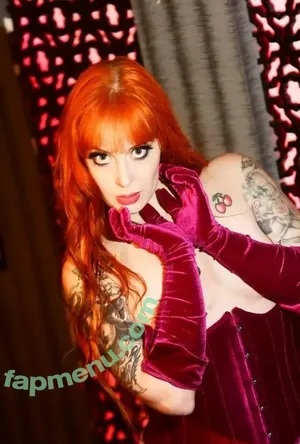 Mel Fire / melfireofficial / mell_firii nude photo #0183