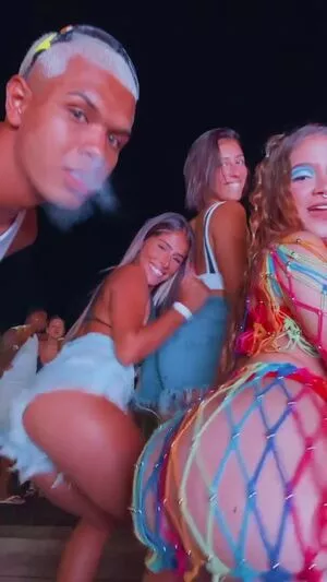 Mel Maia / Dezoitou / mel_maia / melissamelmaia nude photo #0023