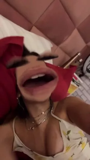 Mel Maia / Dezoitou / mel_maia / melissamelmaia nude photo #0069