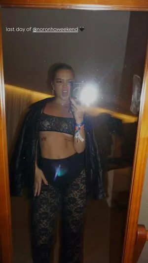 Mel Maia / Dezoitou / mel_maia / melissamelmaia nude photo #0529
