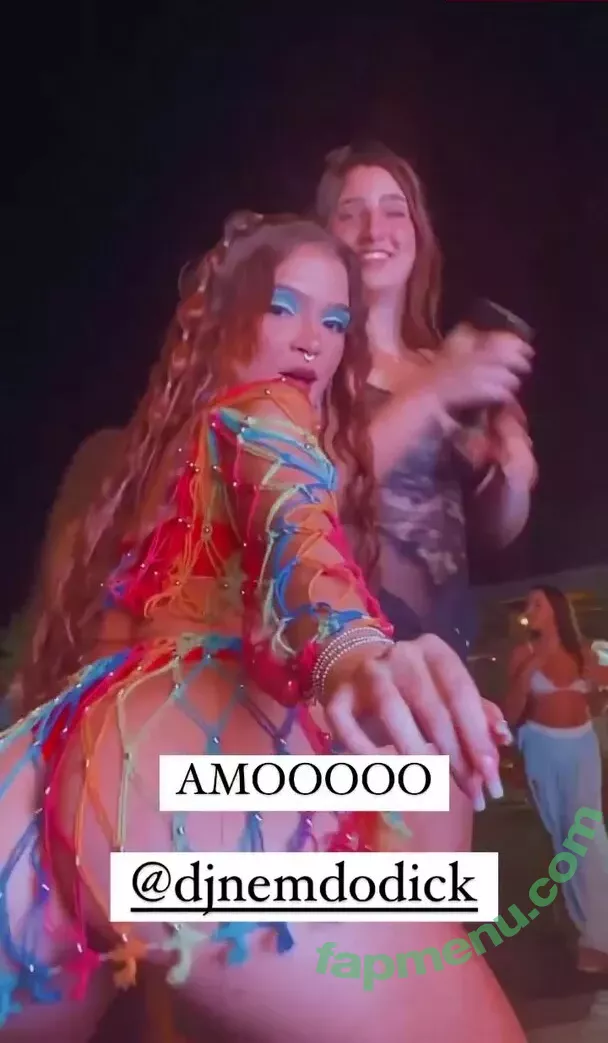 Mel Maia nude photo #0029 (Dezoitou / mel_maia / melissamelmaia)