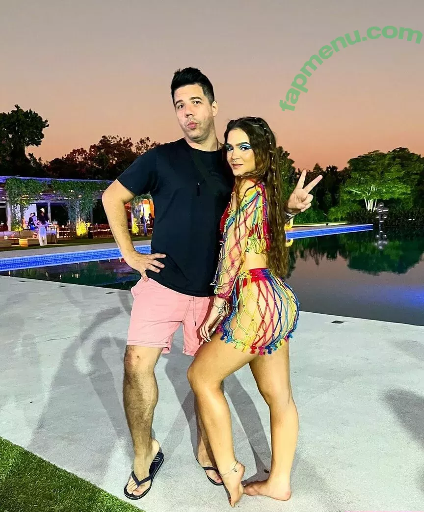 Mel Maia nude photo #0046 (Dezoitou / mel_maia / melissamelmaia)