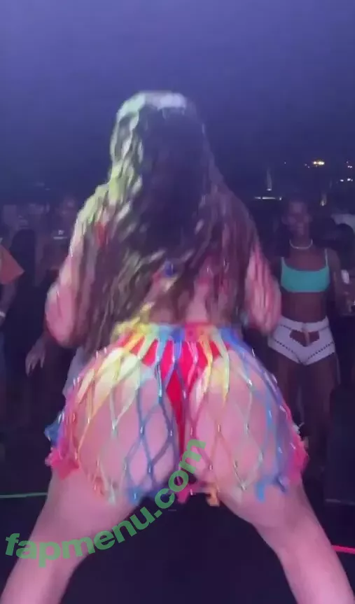 Mel Maia nude photo #0053 (Dezoitou / mel_maia / melissamelmaia)