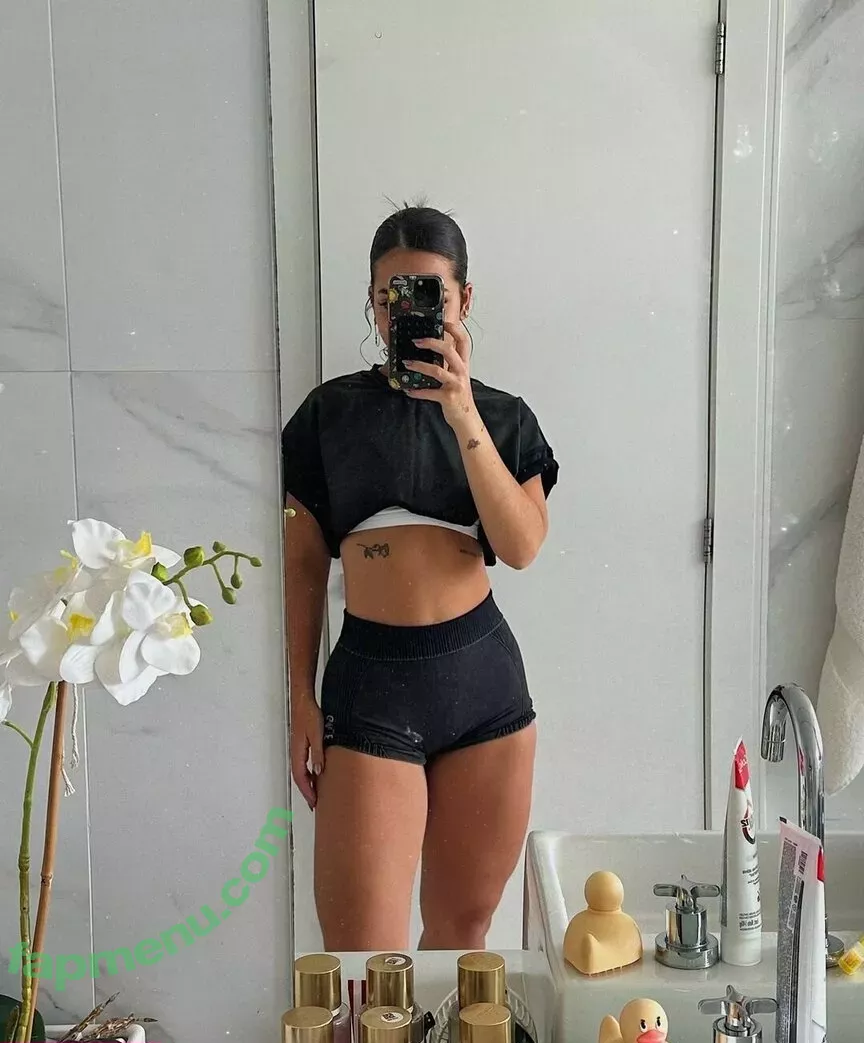 Mel Maia nude photo #0543 (Dezoitou / mel_maia / melissamelmaia)