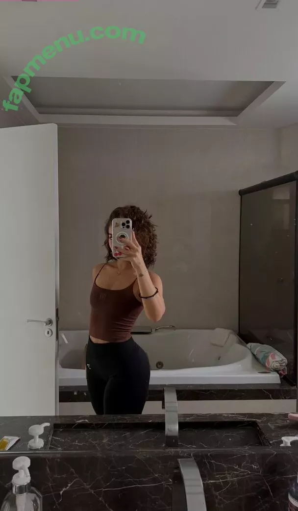 Mel Maia nude photo #0700 (Dezoitou / melissamelmaia)