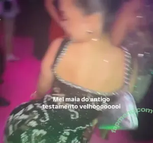 Mel Maia / Dezoitou / mel_maia / melissamelmaia nude photo #1024