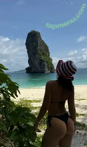 Mel Maia / Dezoitou / mel_maia / melissamelmaia nude photo #1025