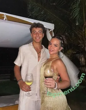 Mel Maia / Dezoitou / mel_maia / melissamelmaia nude photo #1040