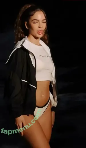 Mel Maia / Dezoitou / mel_maia / melissamelmaia nude photo #1151