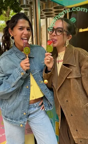 Mel Maia / Dezoitou / mel_maia / melissamelmaia nude photo #1179