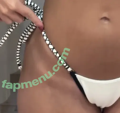 Mel Maia nude photo #1093 (Dezoitou / mel_maia / melissamelmaia)