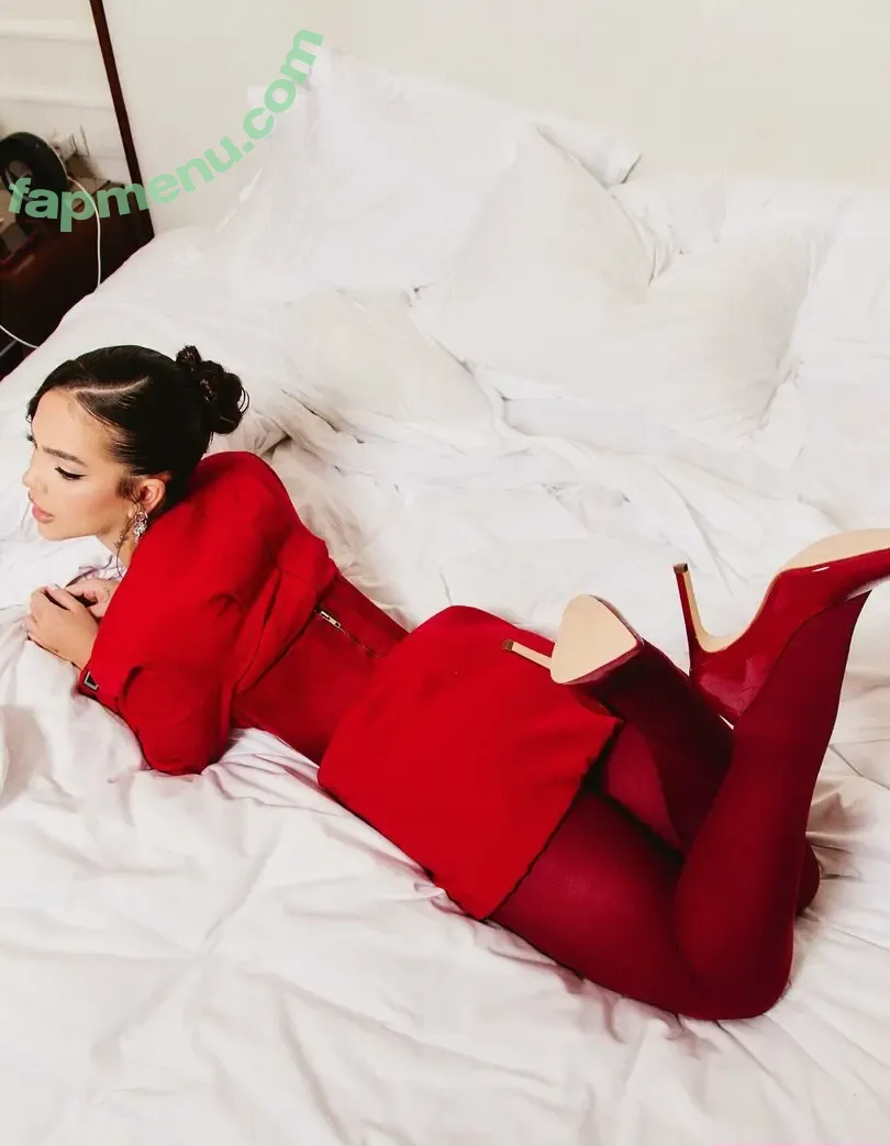 Mel Maia nude photo #1109 (Dezoitou / mel_maia / melissamelmaia)