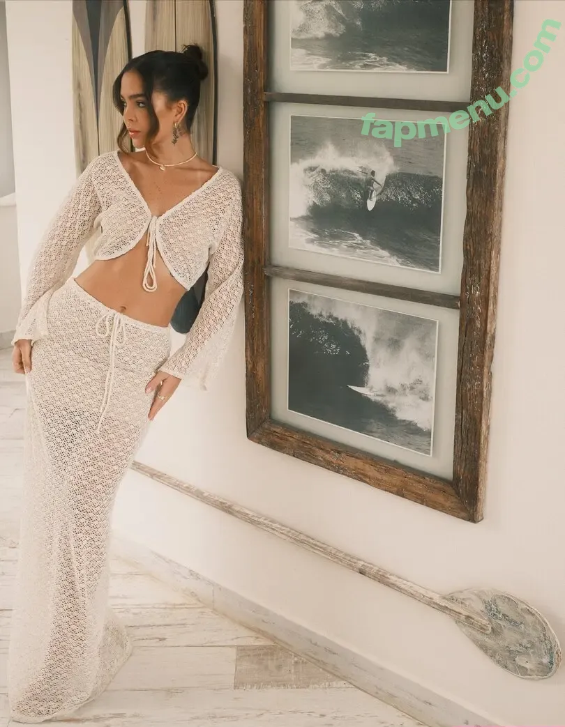 Mel Maia nude photo #1116 (Dezoitou / mel_maia / melissamelmaia)