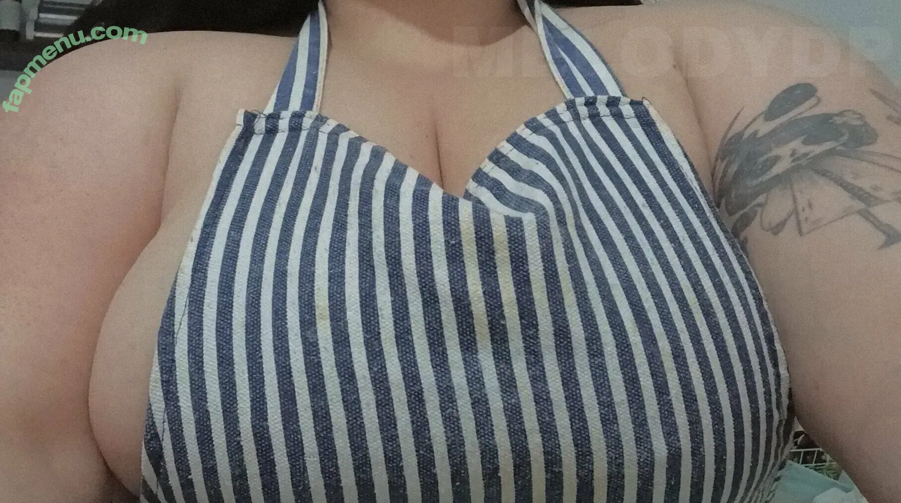 mel0dya nude photo #0019 (mel0dya)