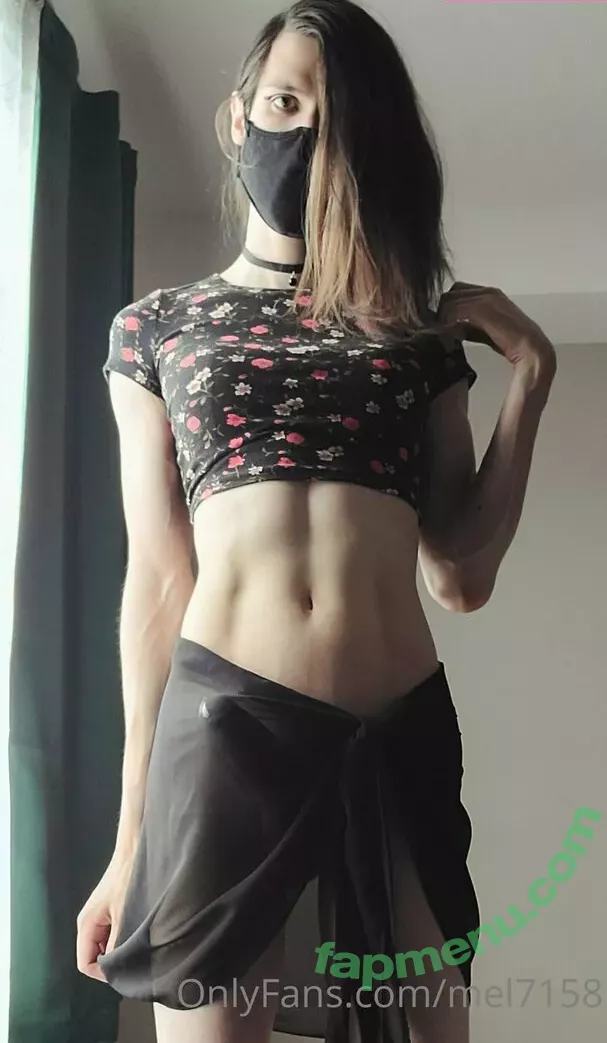 Mel7158 nude photo #0056 (CYBERSPUNK_2070 / mel7158_)