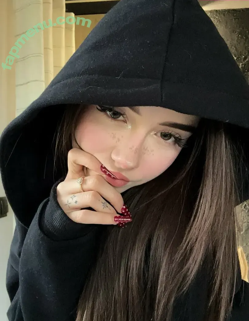 Mela Pustelnik nude photo #0018 (melapustelnik / melciapustelnik)