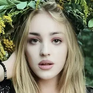 melani18yo / leilani18yo nude photo #0027