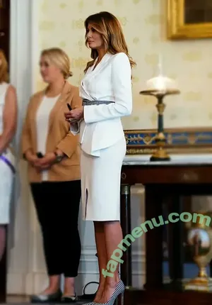 Melania Trump / melaniatrump nude photo #0176