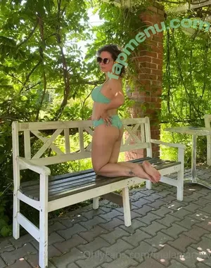 Melania / melanianew / melaniatrump nude photo #0028
