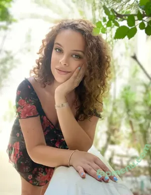 melanianew / melanianews nude photo #0190