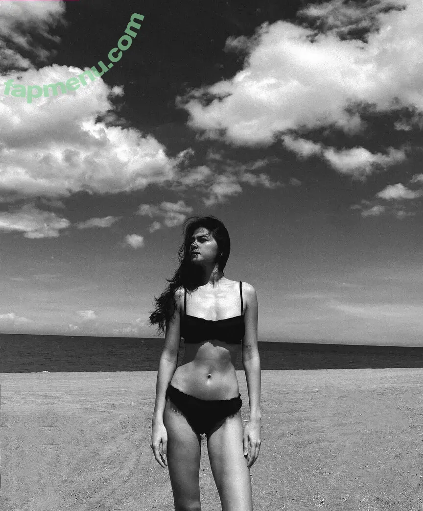 Melanie Angeles nude photo #0018 (melanieangeles / melanieelisabeth)