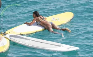 Melanie Brown / friskymellyb / officialmelb nude photo #0542