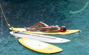 Melanie Brown / friskymellyb / officialmelb nude photo #0543