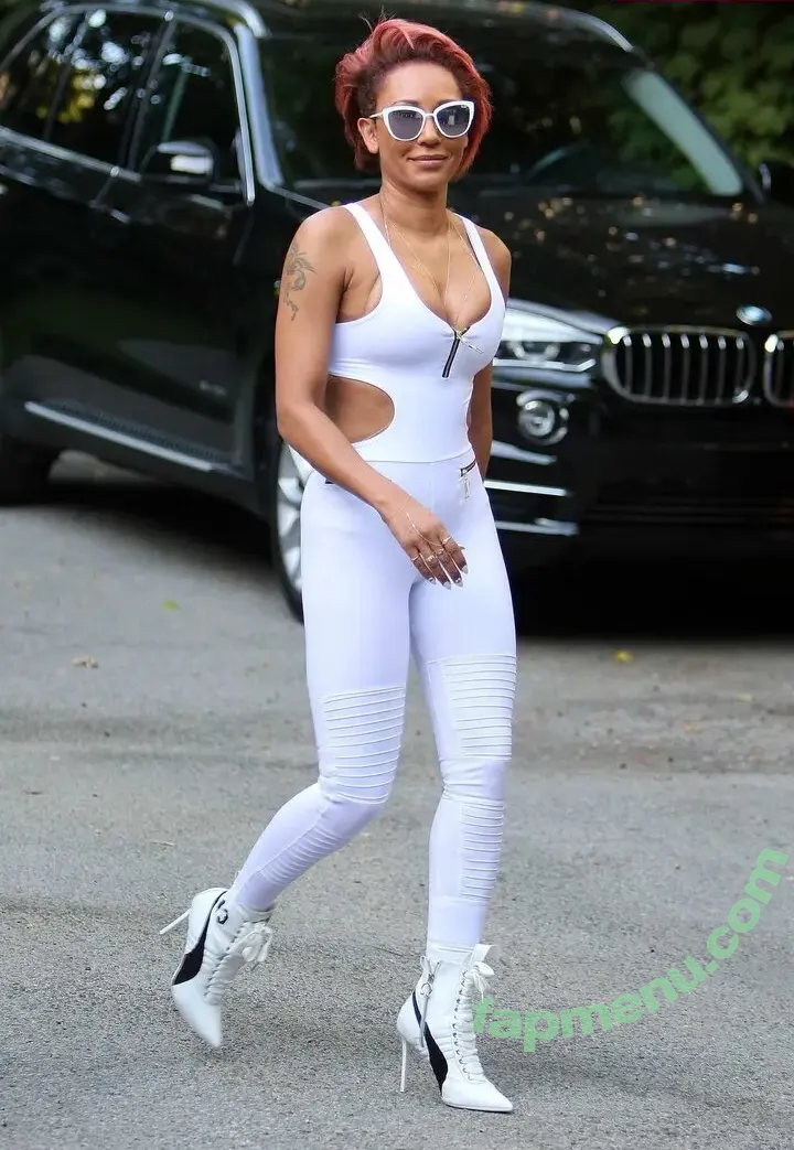 Melanie Brown nude photo #0447 (melanierikita / officialmelb)