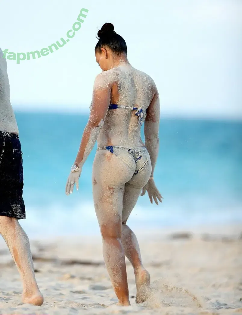 Melanie Brown nude photo #0504 (melanierikita / officialmelb)