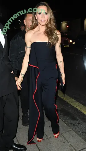 Melanie Chisholm / Sporty Spice / melaniecmusic nude photo #0277